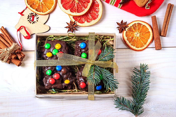 Creating the Perfect Christmas Hamper - PackQueen