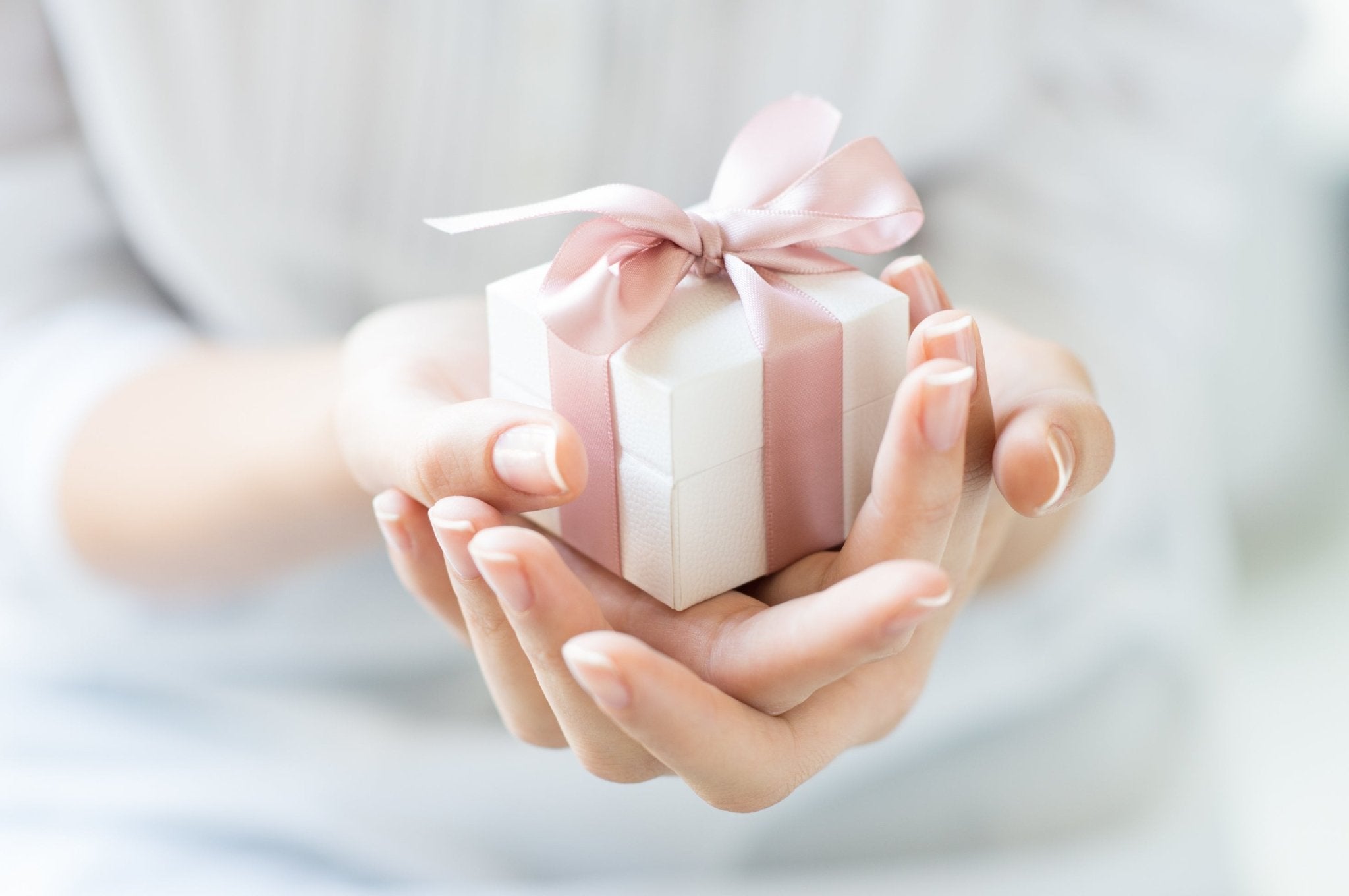 Give the Gift of a Memorable Holiday Season - PackQueen
