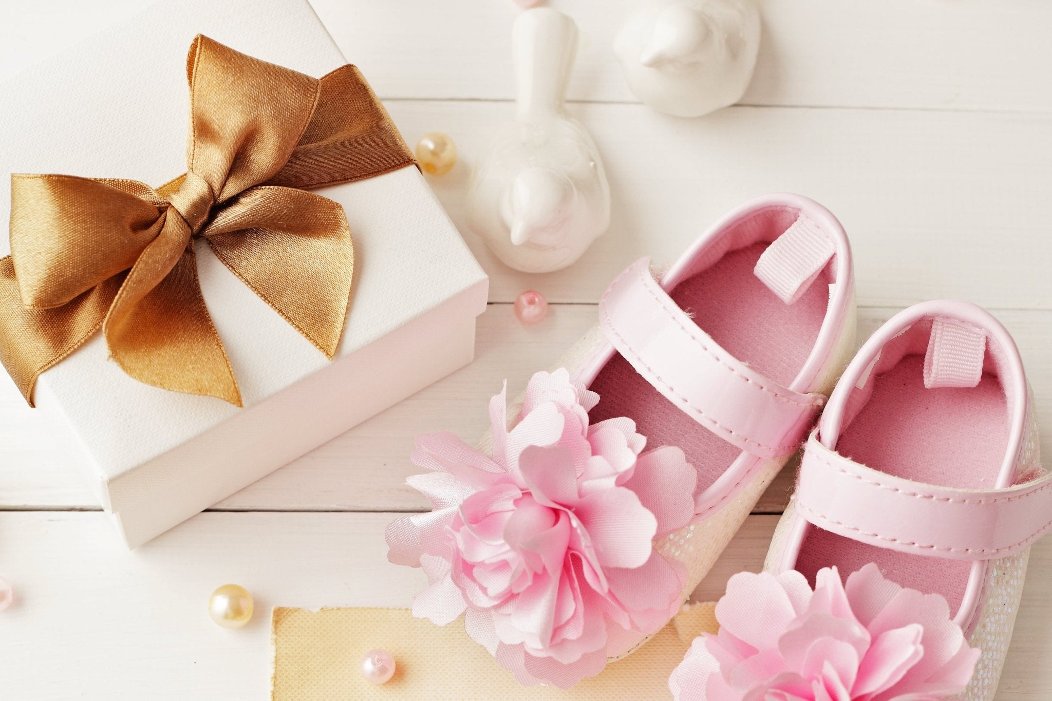 Pack Those Holiday Gifts Right and Impress Your Clients - PackQueen