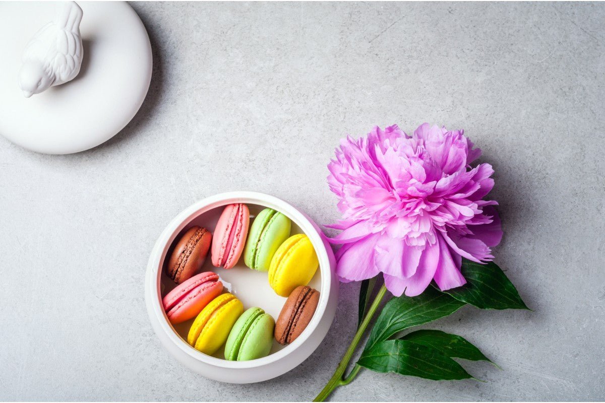 Customer Spotlight - Les Soeurs Macarons - PackQueen