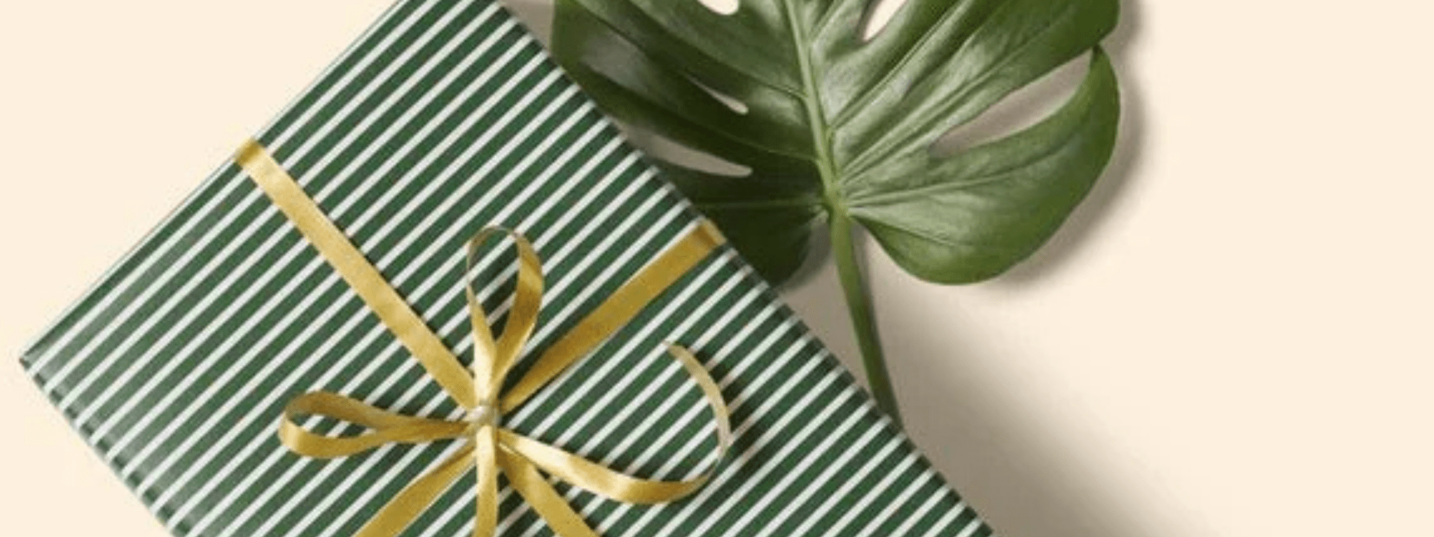 How to Gift Wrap: 101 - PackQueen