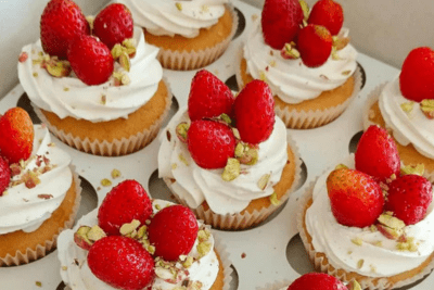 Packaging for Cupcakes: Box Ideas and Tips for Safe Transport - PackQueen