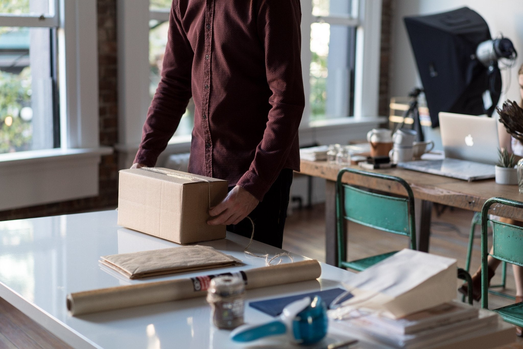 Reduce Shipping Costs by Choosing the Correct Box Size - PackQueen
