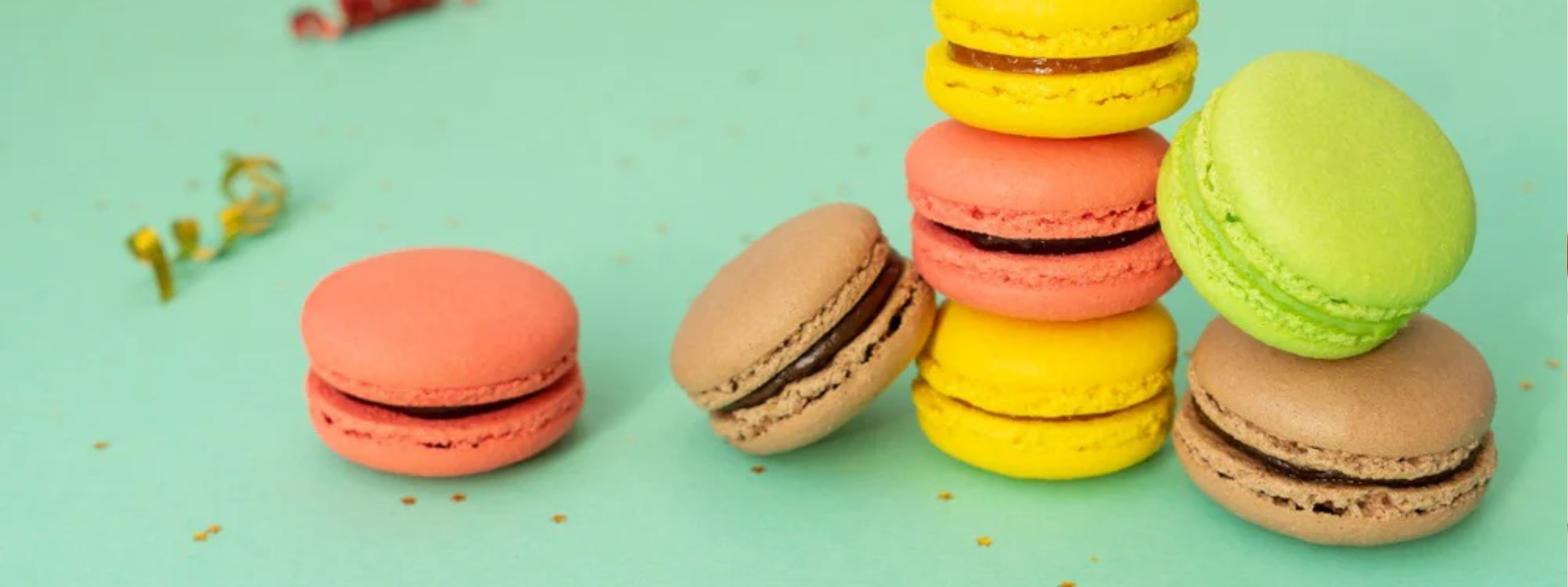 Custom Macaroon and Cookie Boxes