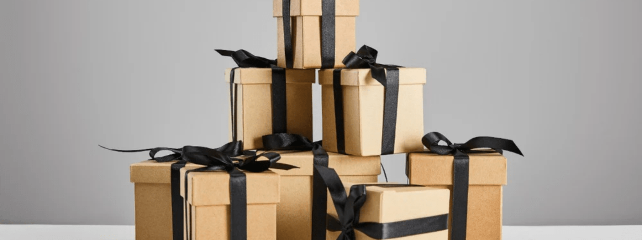 Cardboard Gift Boxes - PackQueen